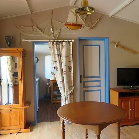 Les Petites Aunettes Bed & Breakfast Vaubadon