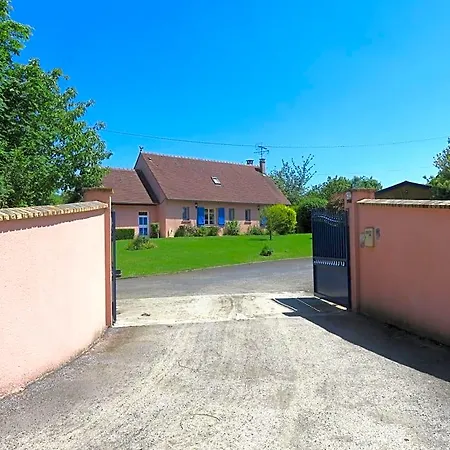 Les Petites Aunettes Bed & Breakfast 3*
