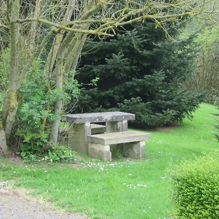 Les Petites Aunettes Vaubadon