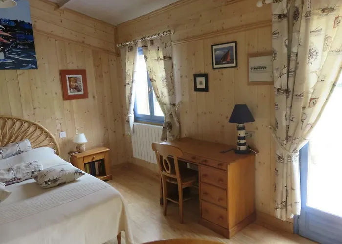 Les Petites Aunettes Bed & Breakfast Vaubadon