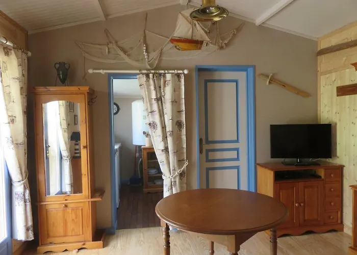 Les Petites Aunettes 3*